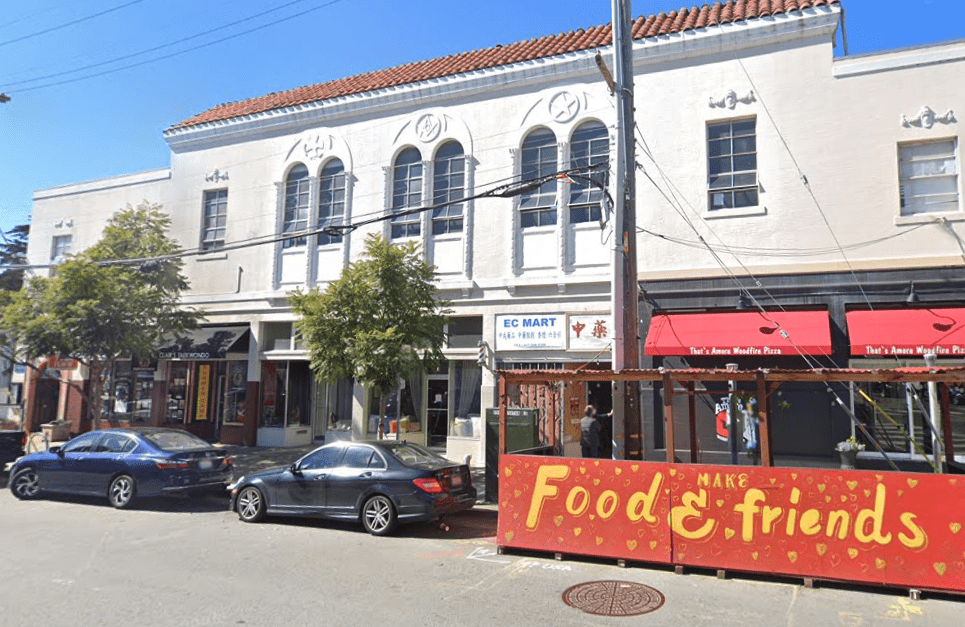 Exterior of 385 Ashton Avenue, San Francisco, formerly the home of Mt. Davidson Lodge No. 481 and several other Masonic lodges. Photo via Google Maps.